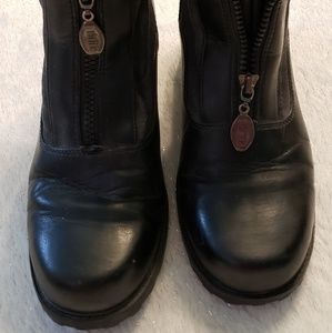 Trotters Front-zip Ankle Boot